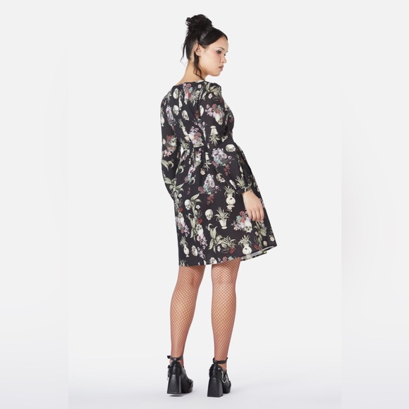 Dangerfield Memento Mori  skull floral midi Dress NWT Sz.12 Whimsigoth punk goth - Picture 3 of 10